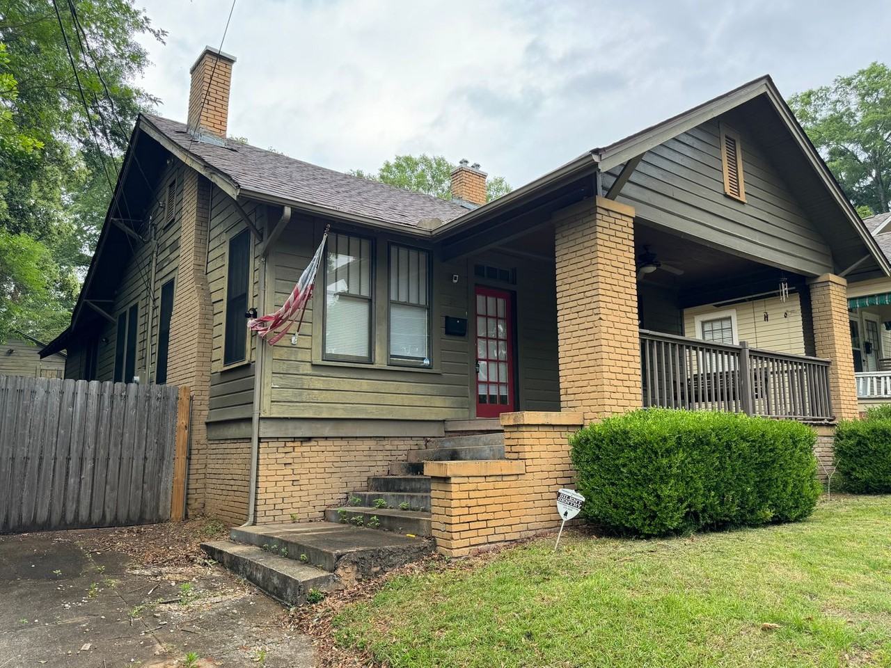 323 Finley Ave - Photo 3 of 25