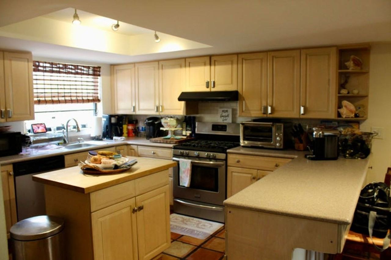 10 Evergreen Dr - Photo 3 of 14