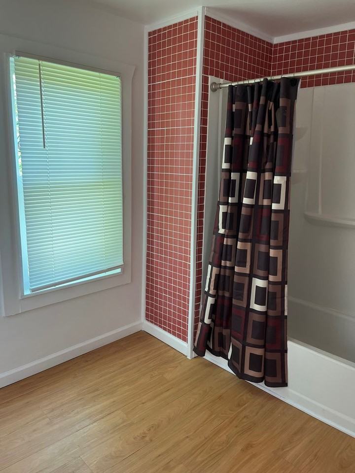 638 High St - Photo 6 of 11
