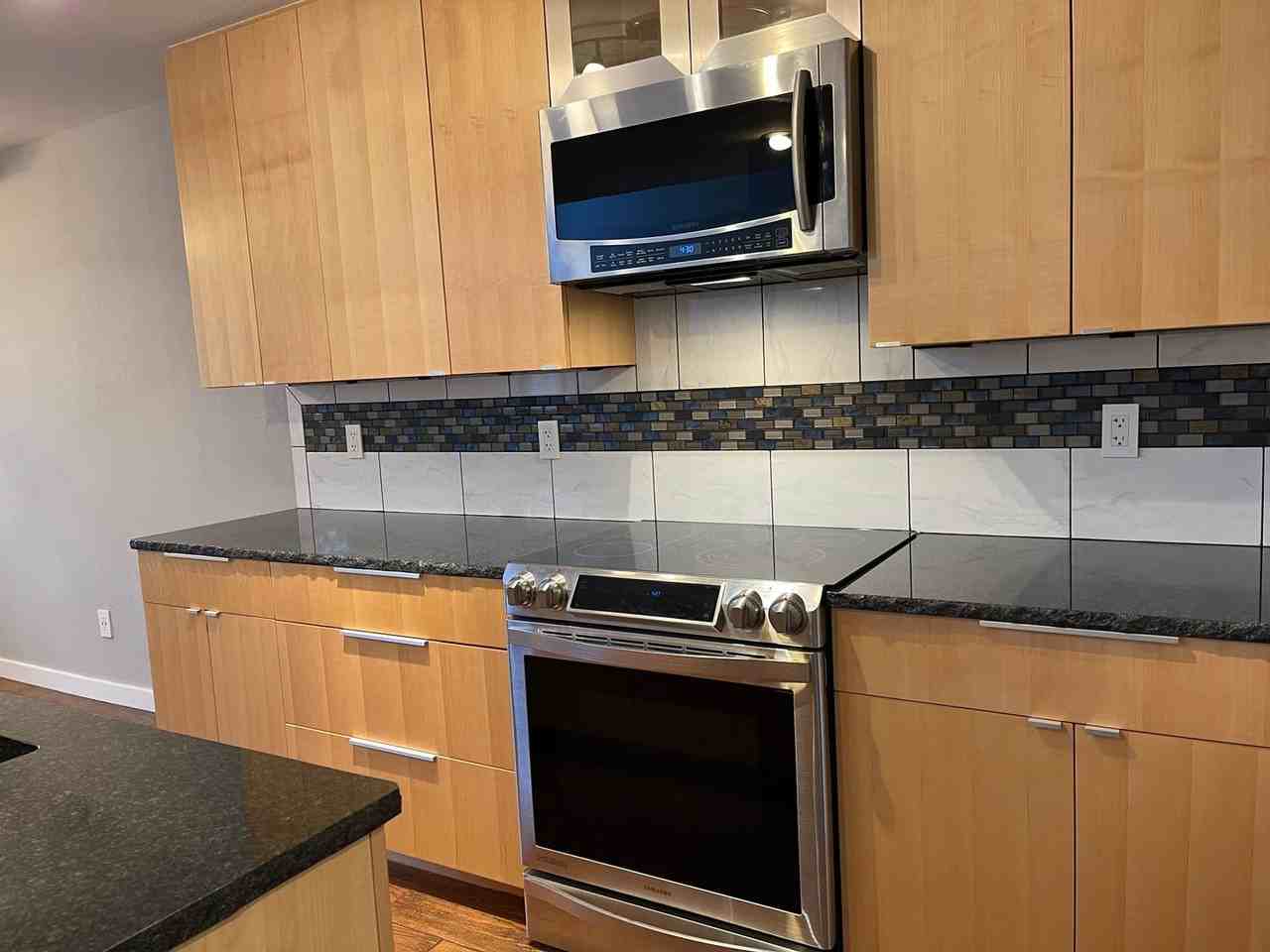 533 Ridgeview Dr - Photo 2 of 18