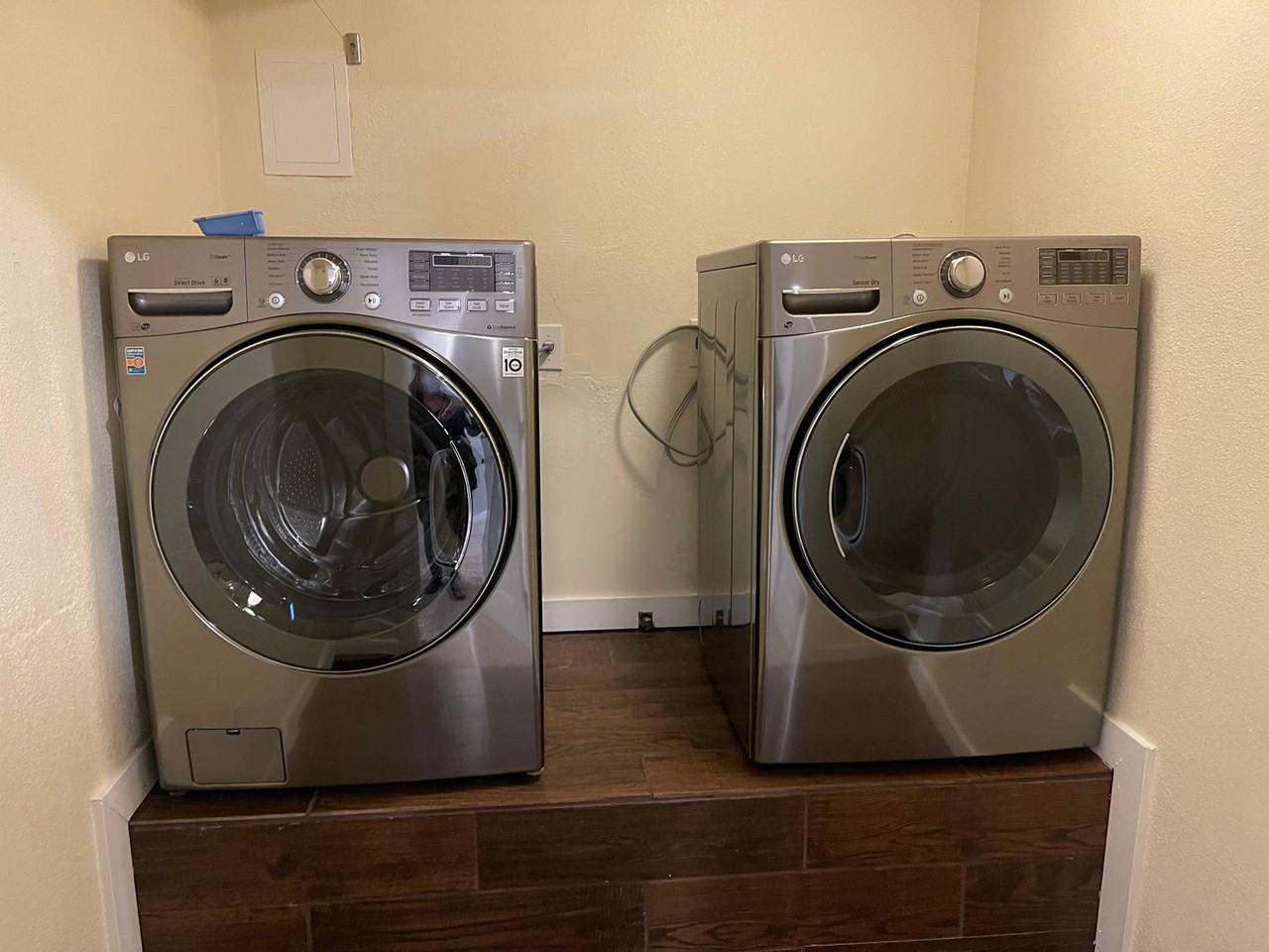 533 Ridgeview Dr - Photo 6 of 18