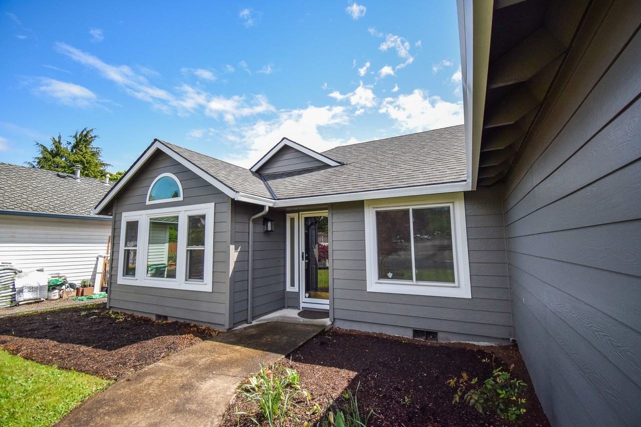 16430 Sw Melinda St - Photo 2 of 20