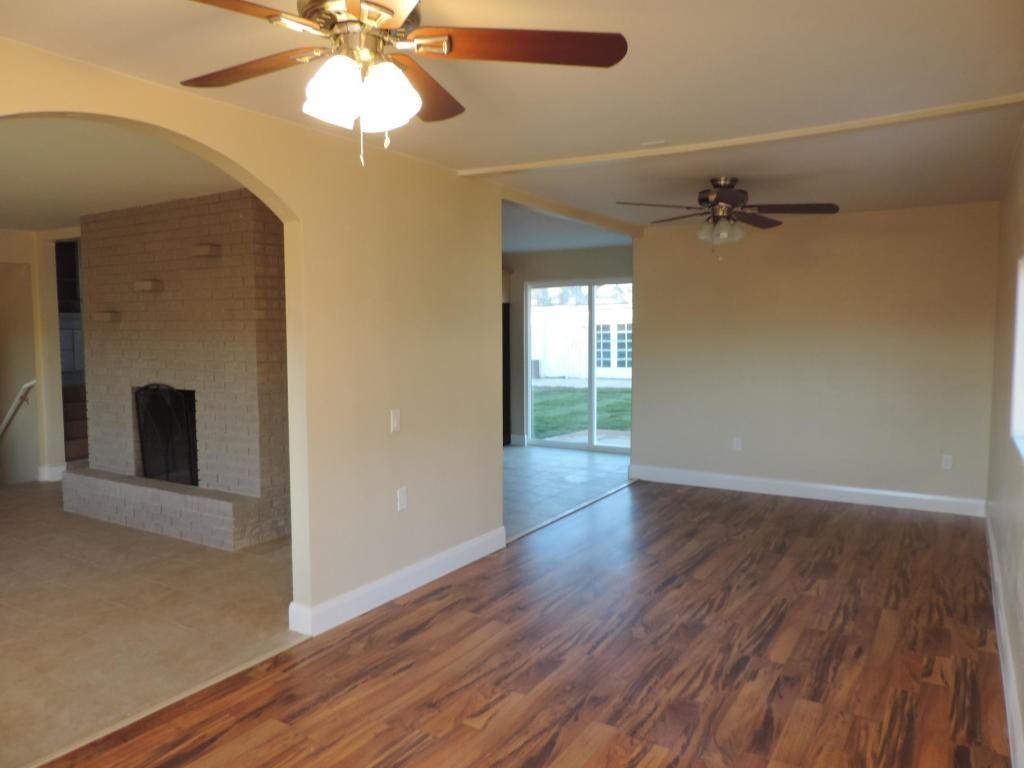 181 E 700 S - Photo 3 of 32