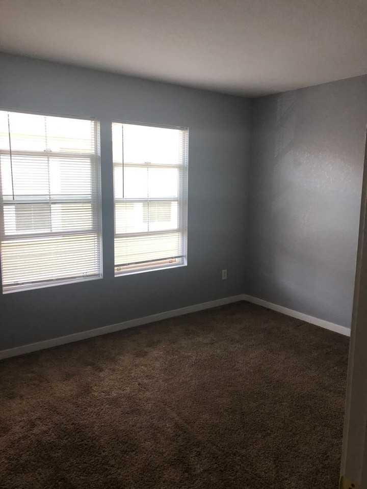 13300 Niwot Trl - Photo 2 of 10