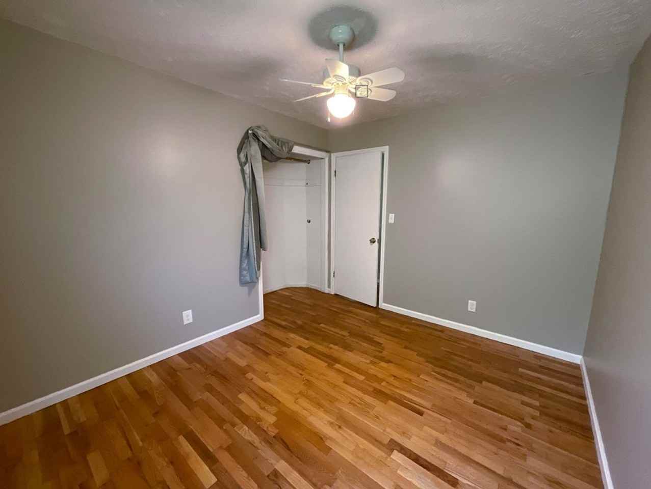 2942 E Erie St - Photo 6 of 13