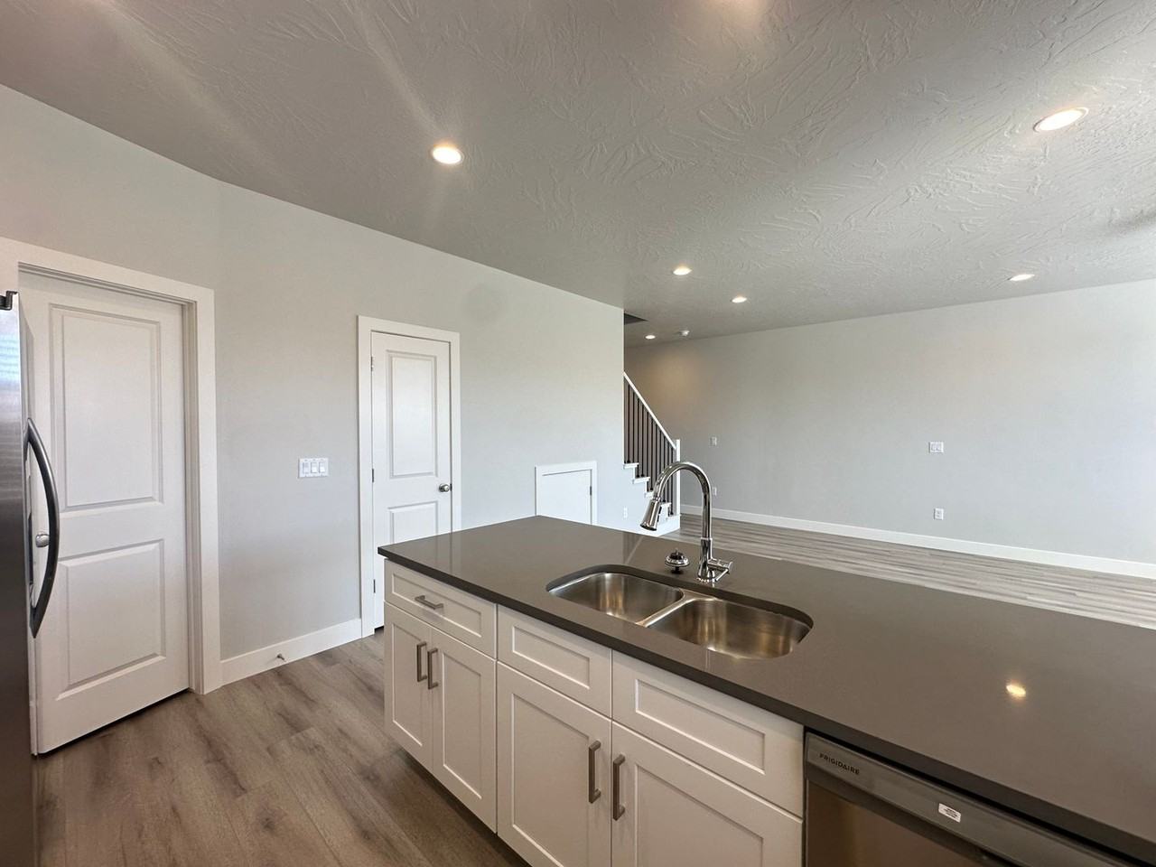 1131 S 4380 W - Photo 3 of 41