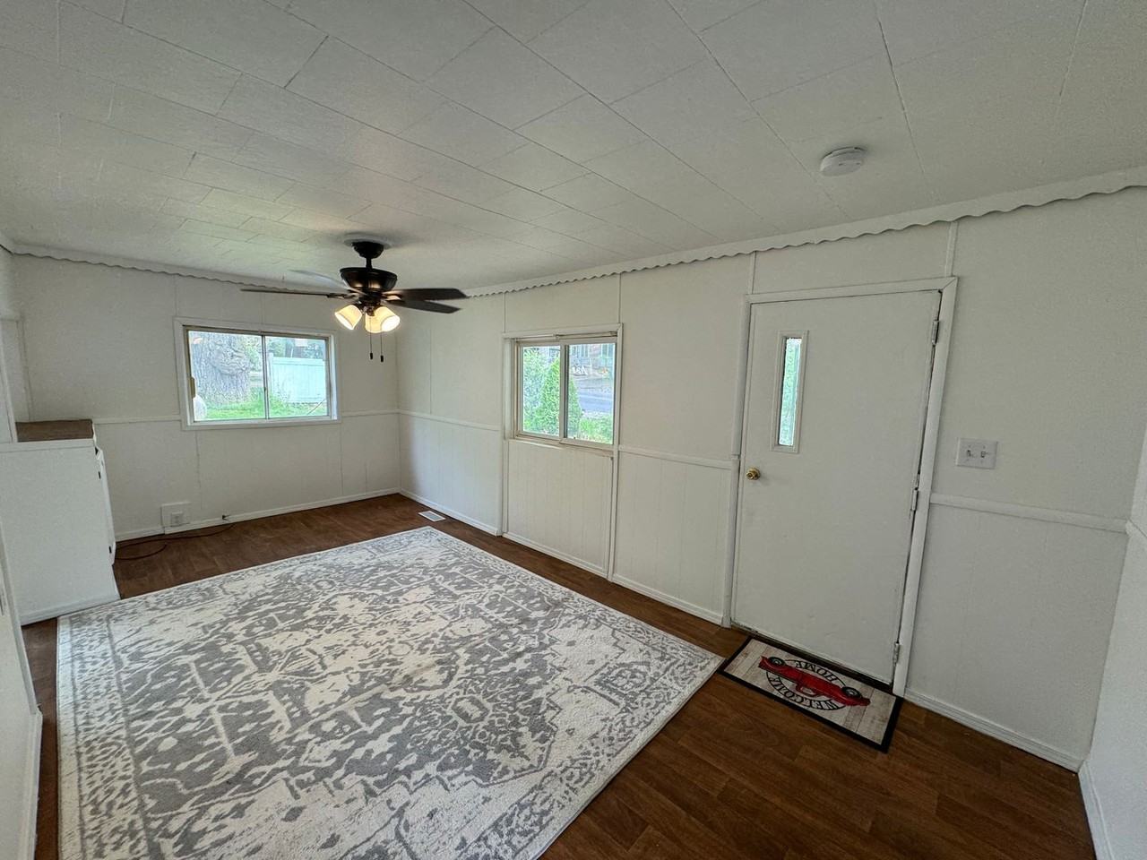 3105 E 700 N - Photo 3 of 10