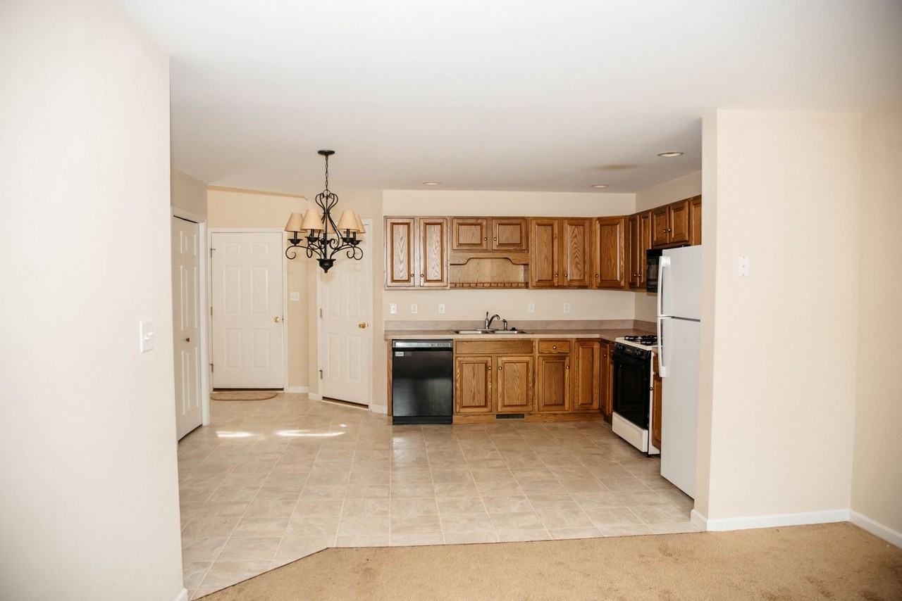 746 Mount Gretna Rd - Photo 4 of 28