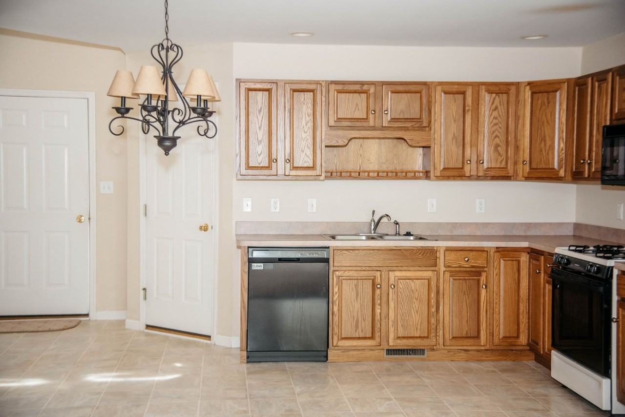 746 Mount Gretna Rd - Photo 5 of 28