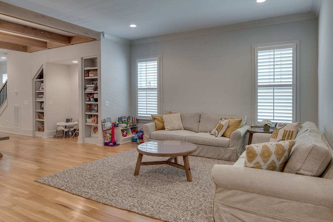 555B Stevenson St - Photo 3 of 28