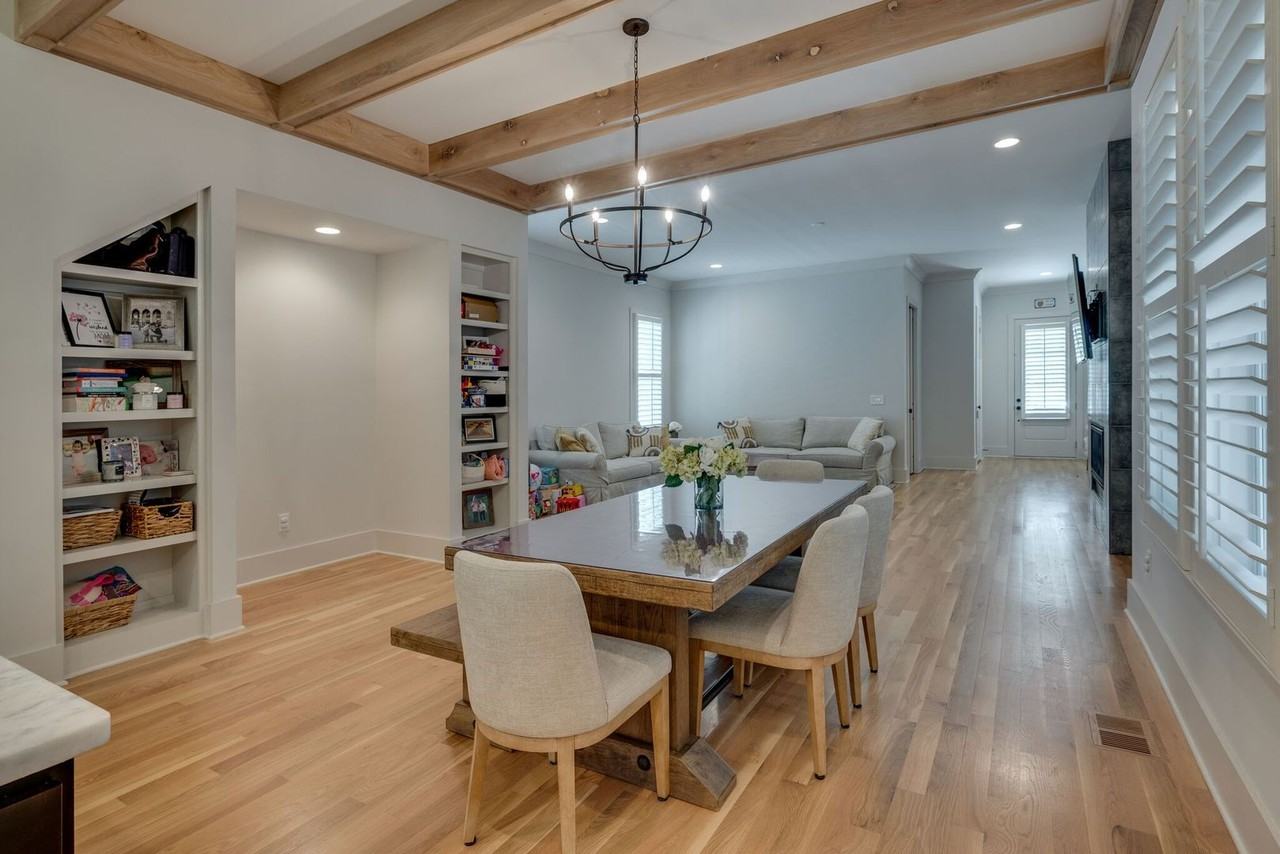 555B Stevenson St - Photo 6 of 28