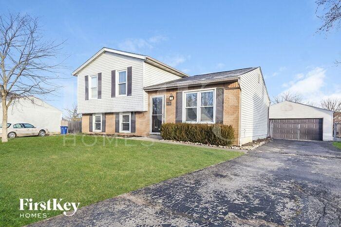 1606 Elm Creek Dr - Photo 2 of 15