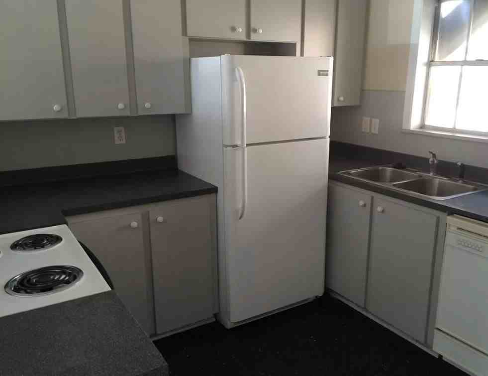 512 First Street #4 - Photo 4 of 6