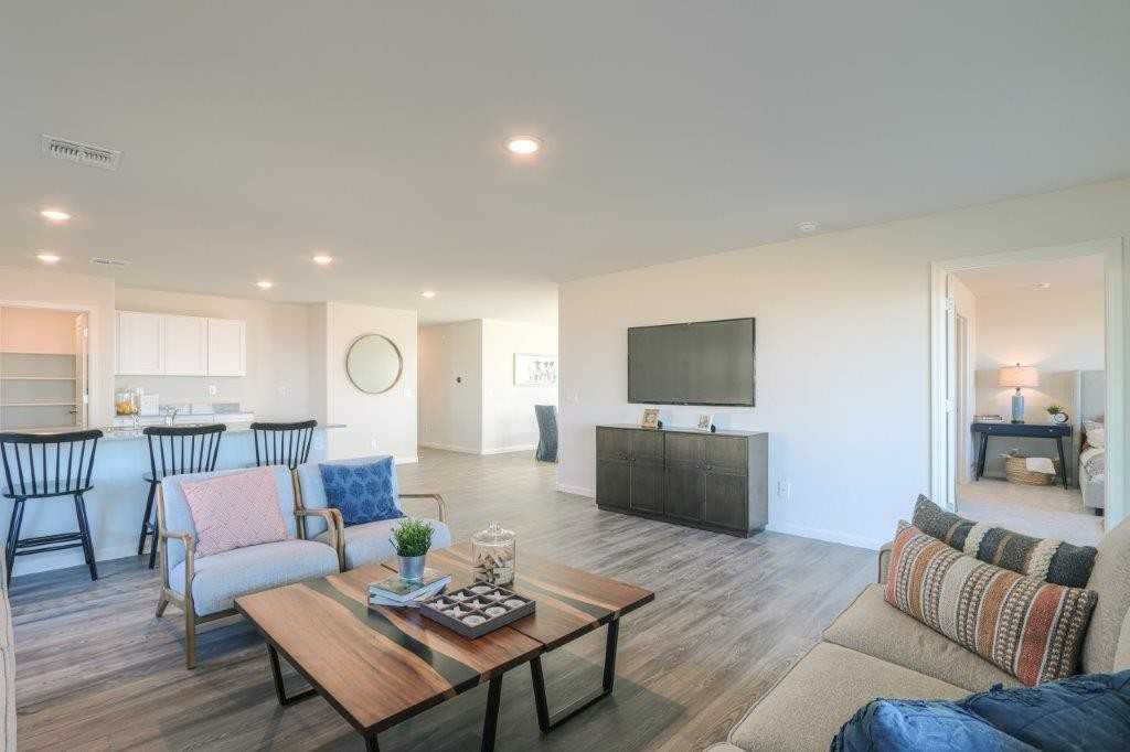 2440 Tapatio Dr #NA - Photo 2 of 24