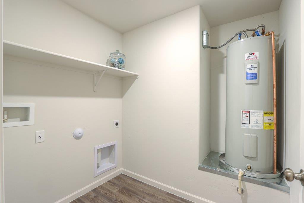 2440 Tapatio Dr #NA - Photo 7 of 24