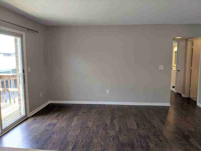 241 Pinewood Cir #49 - Photo 3 of 19