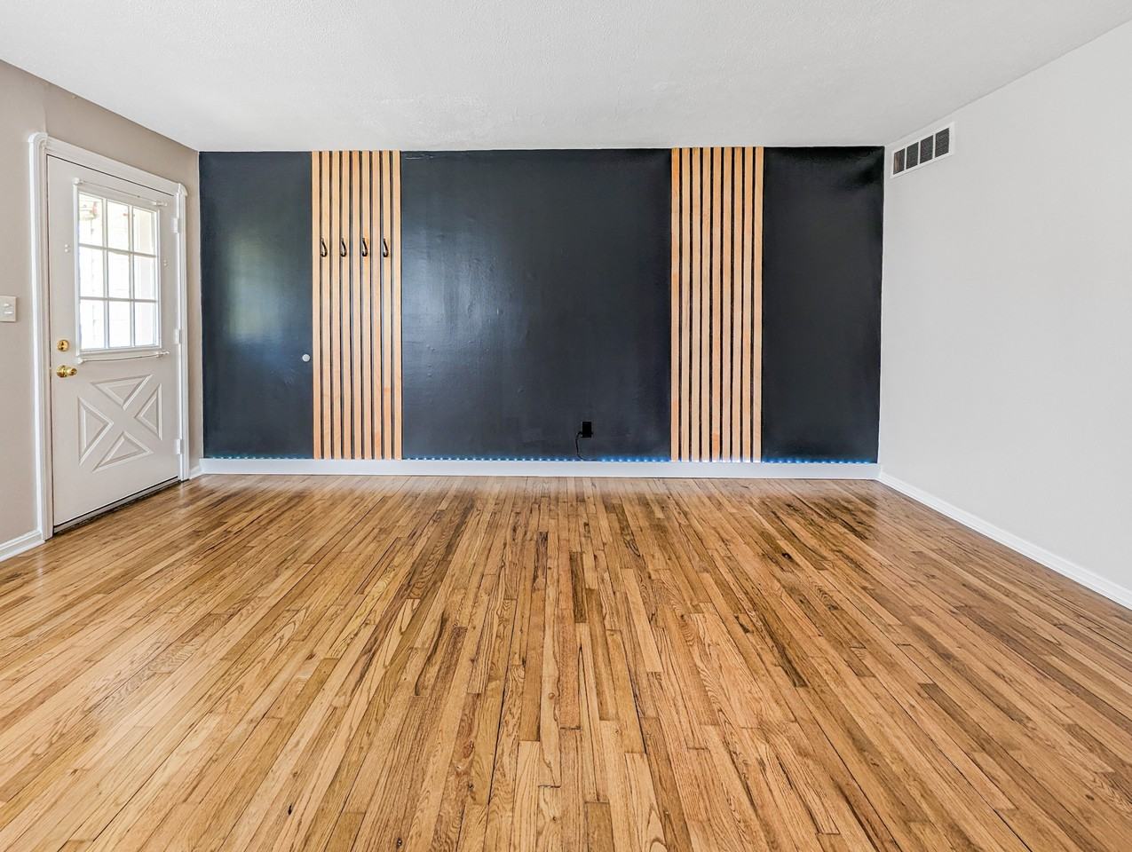 27849 Aberdeen Rd #NA - Photo 2 of 31
