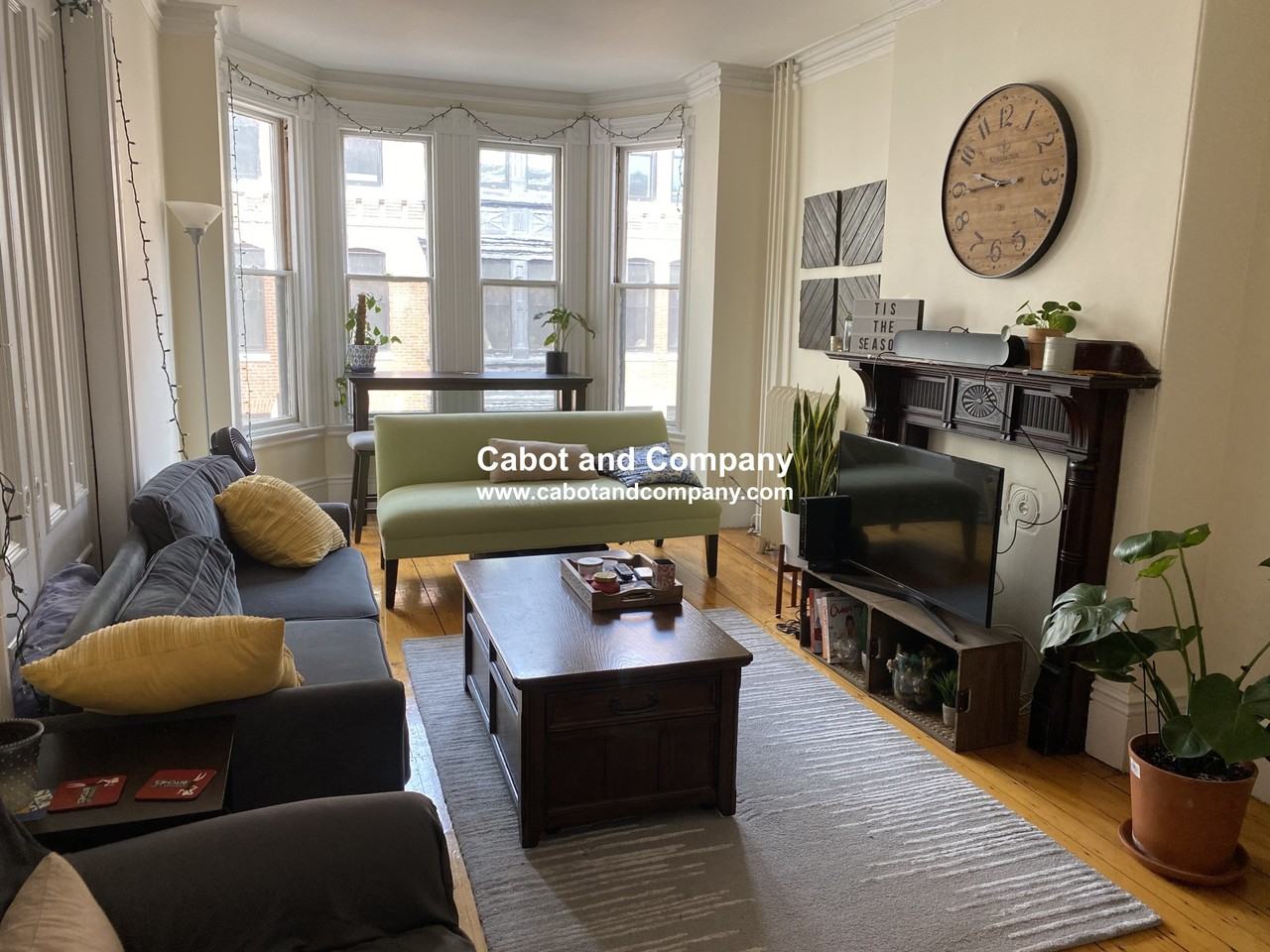 34 Isabella St #8A