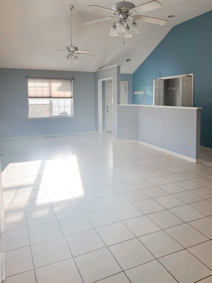 40 Sunrise Dr #SIDE - Photo 2 of 14