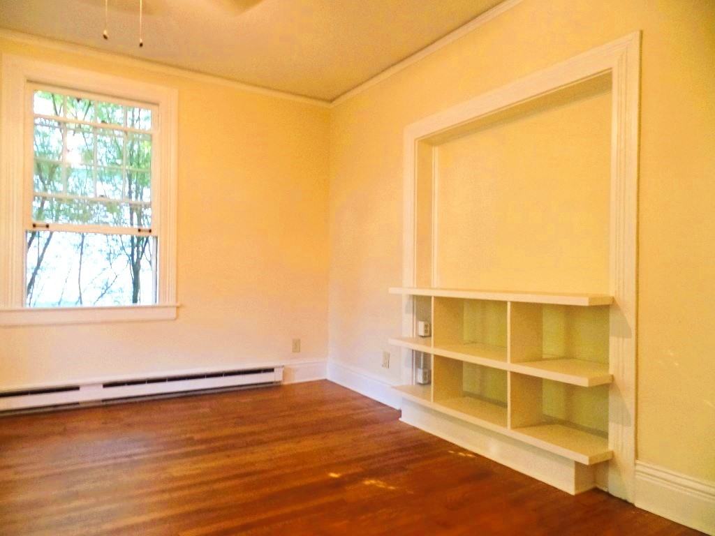 246 Montford Ave #B - Photo 4 of 27