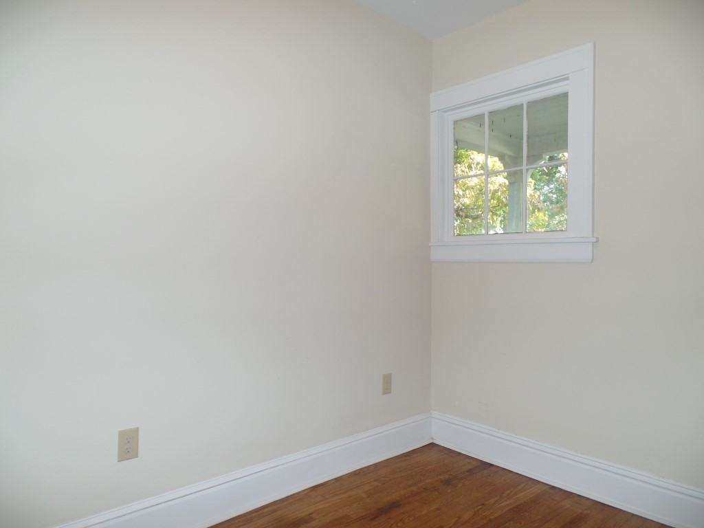 246 Montford Ave #B - Photo 6 of 27