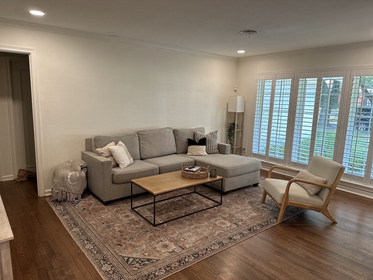 6431 Woodcrest Ln #NA - Photo 4 of 34