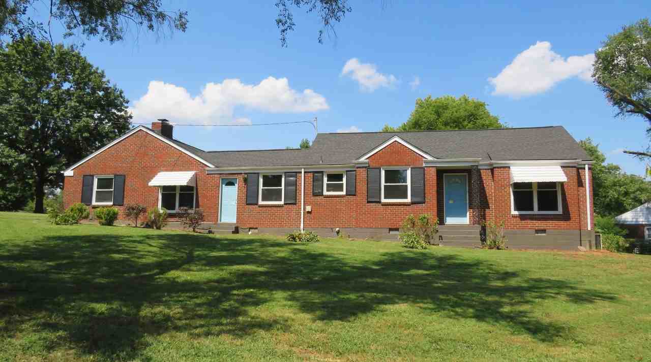 2203 Ravenwood Dr #NA - Photo 2 of 18