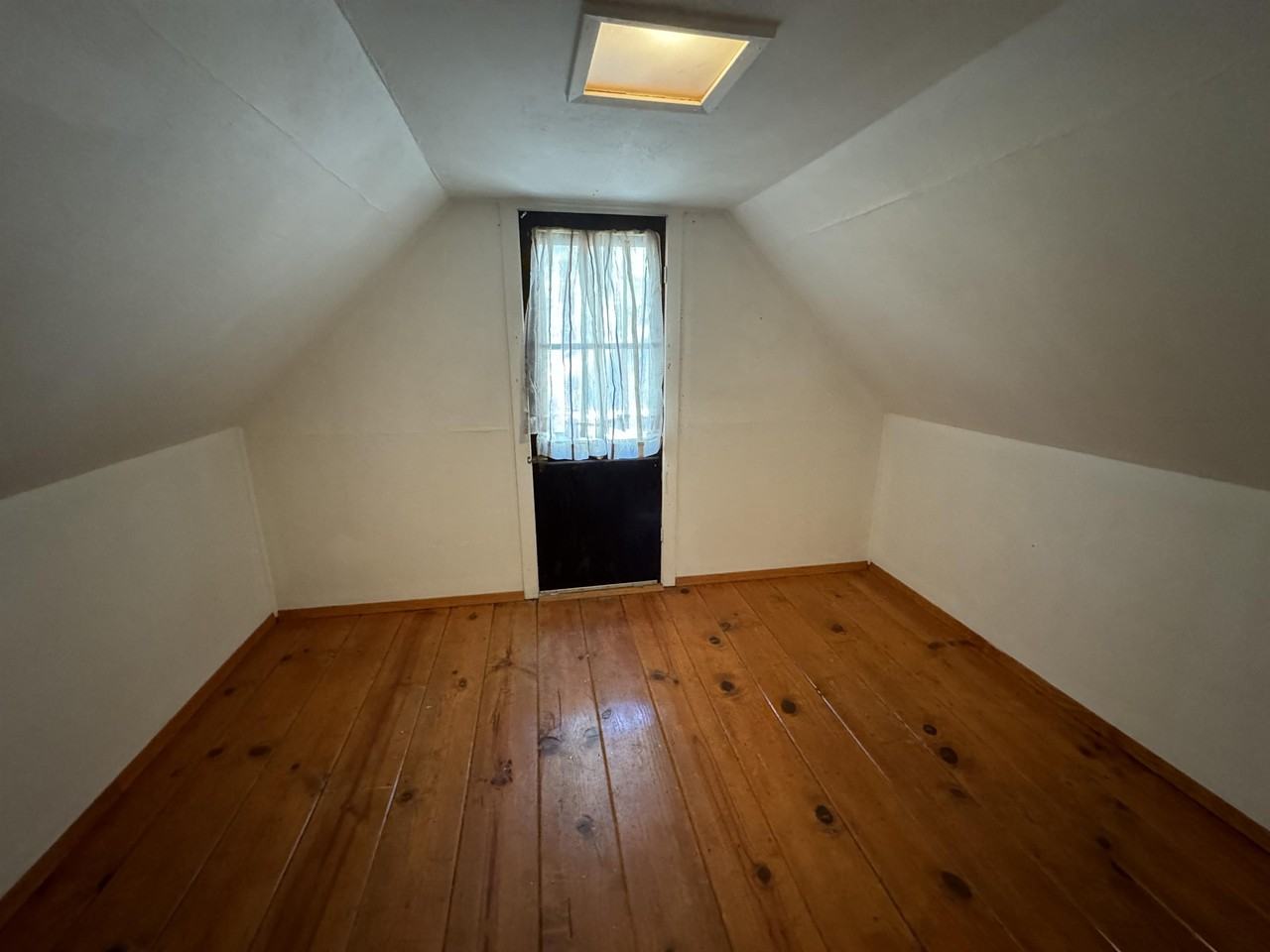 829 Julie Lane #1 - Photo 6 of 13