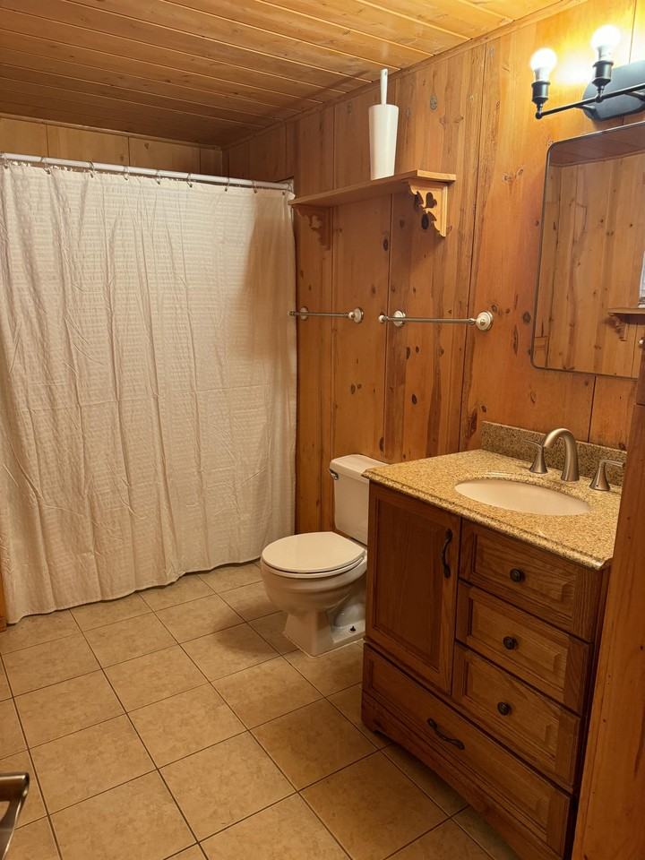 829 Julie Lane #1 - Photo 7 of 13