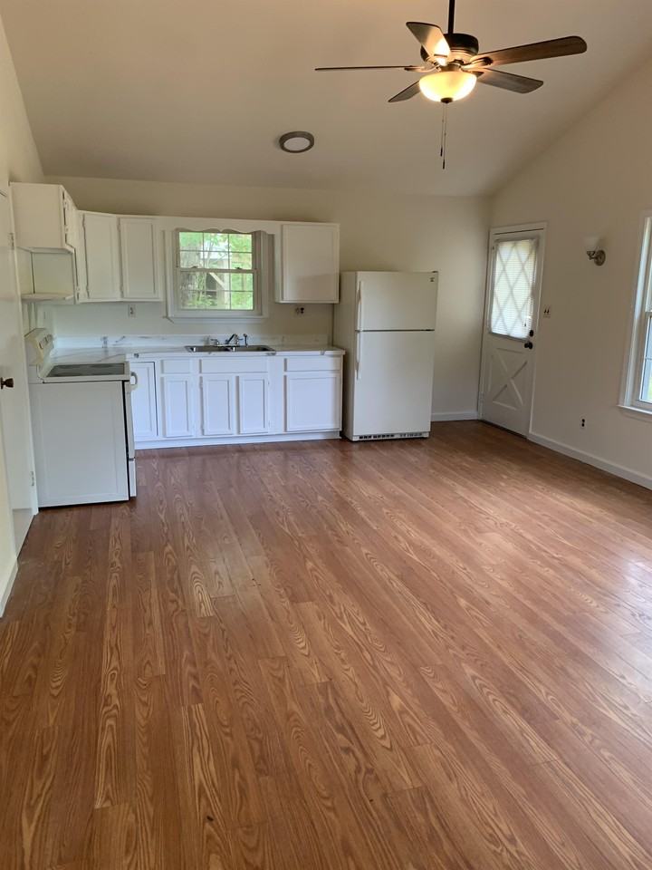 37 Bayou Dr #1 - Photo 2 of 5