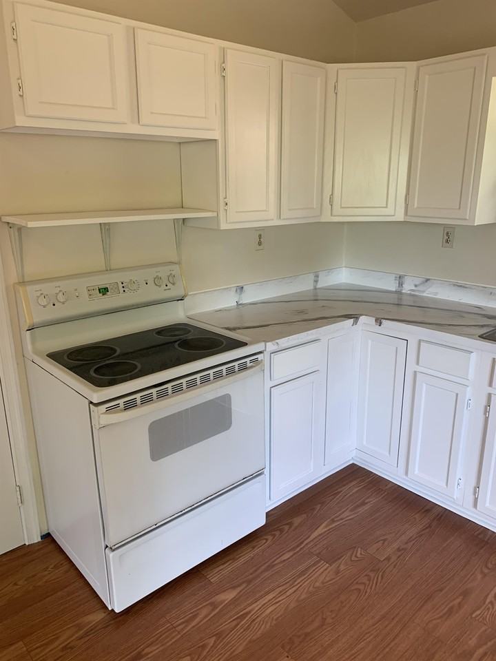 37 Bayou Dr #1 - Photo 3 of 5