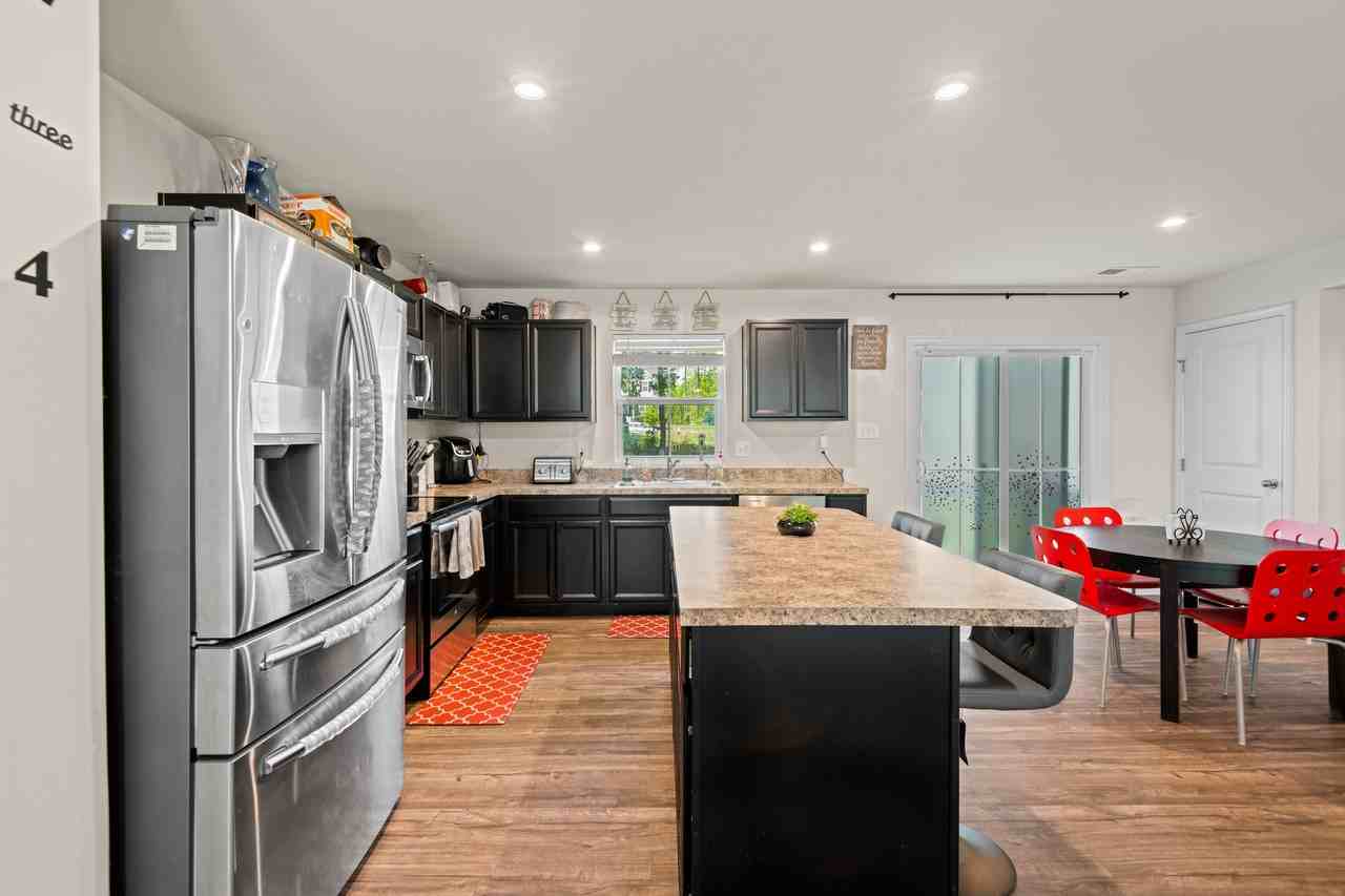 21012 Baileys Grove Dr #1 - Photo 7 of 31