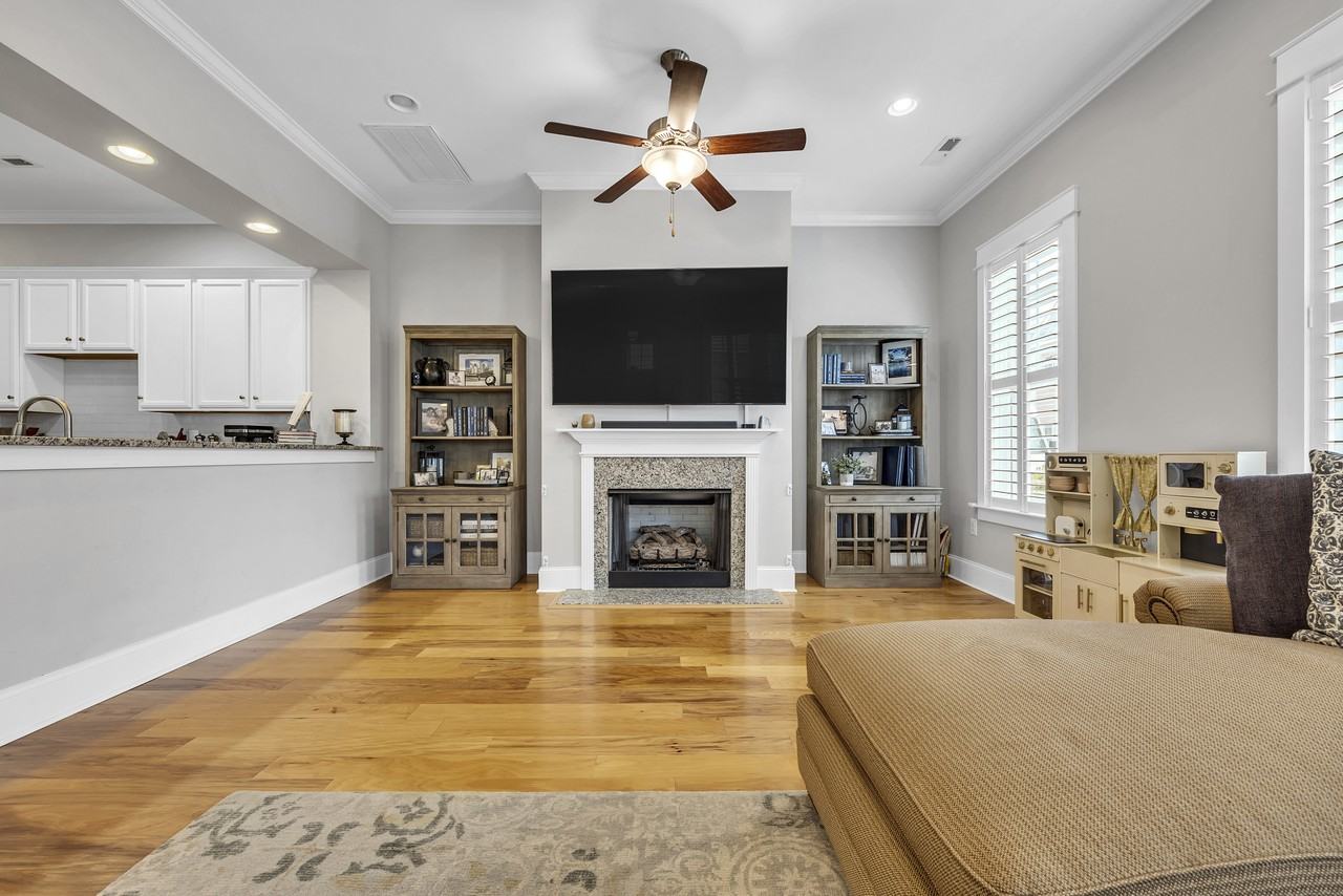 7809 Monarch Dr #1 - Photo 4 of 10