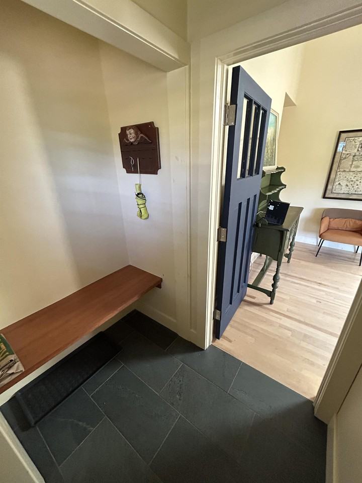 25 Woodland Ave #1 - Photo 2 of 21