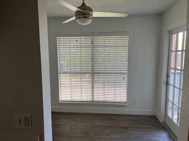 15449 N 25th Ave - Photo 7 of 47