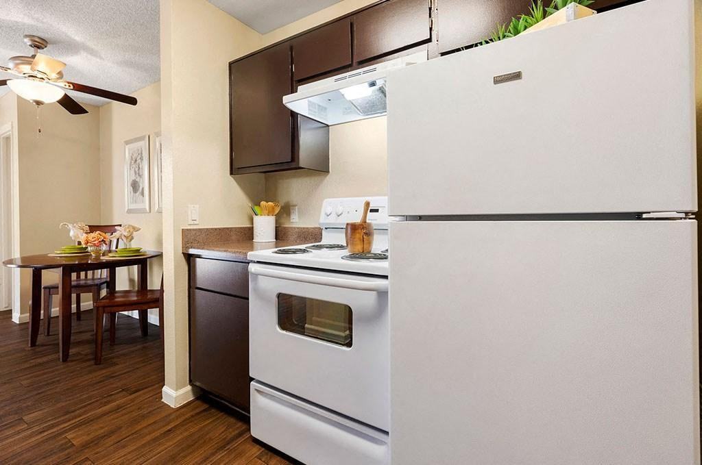 15449 N 25th Ave - Photo 7 of 47