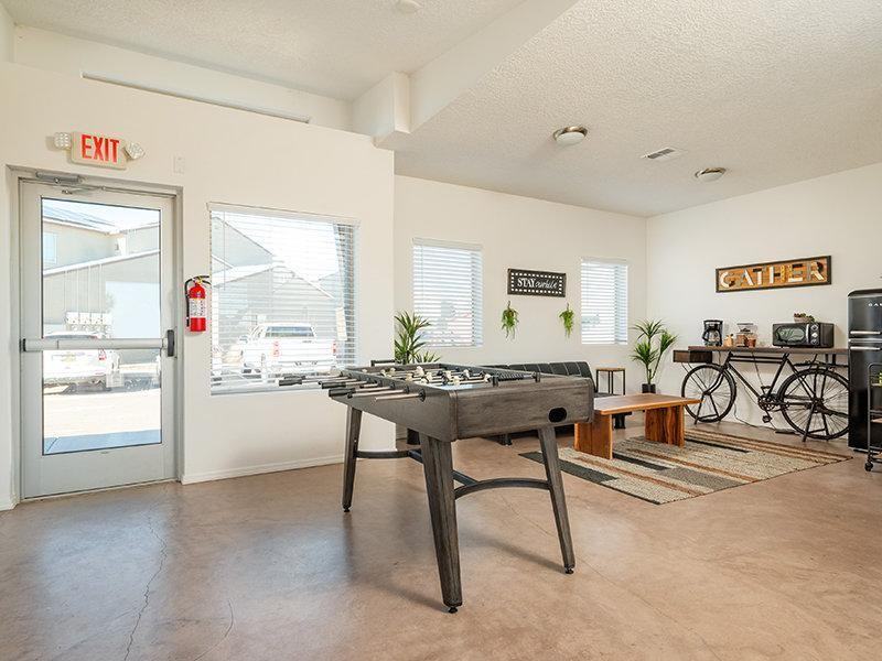 7700 Lincoln Ave Ne - Photo 5 of 31