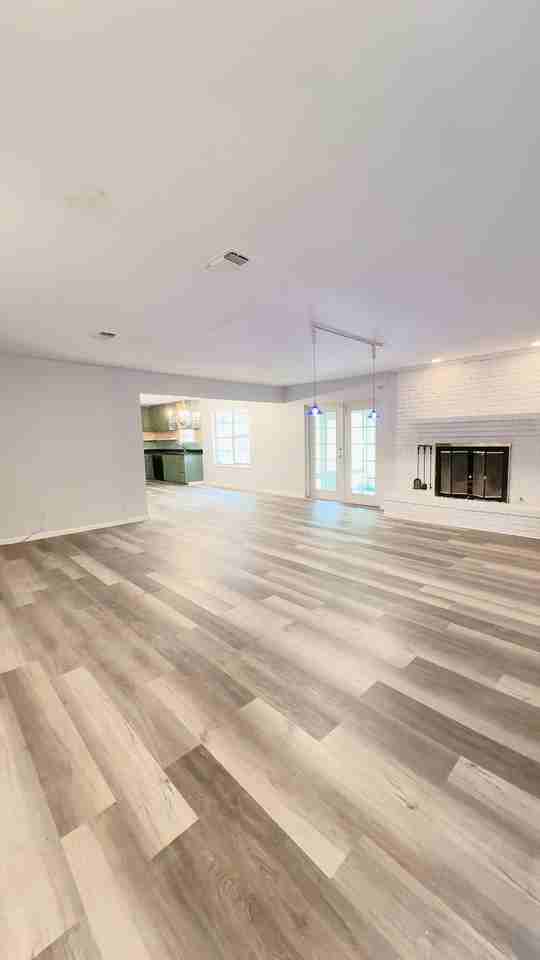 1305 Meadowlark Lane - Photo 2 of 12