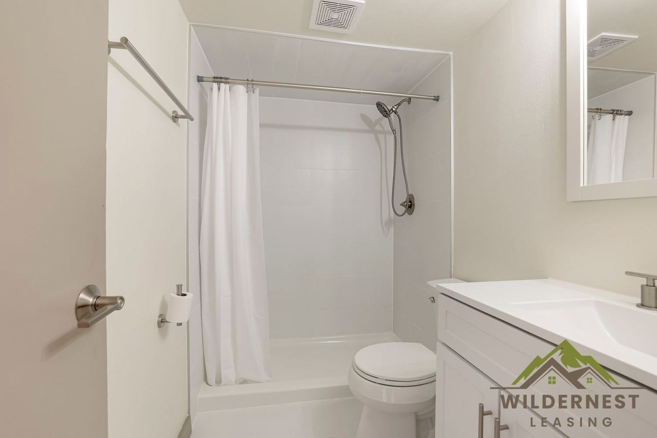 7213 Ryan Gulch Rd - Photo 6 of 15