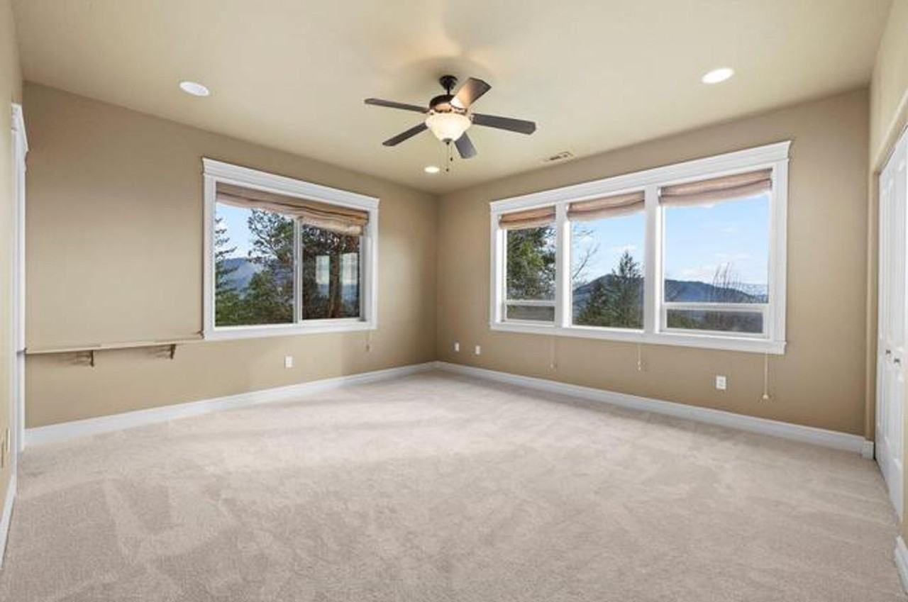 940 Palomino Drive - Photo 2 of 20