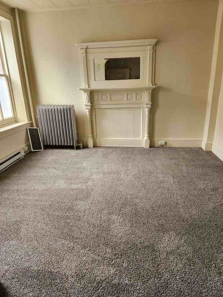 149 S Pershing Ave - Photo 3 of 14