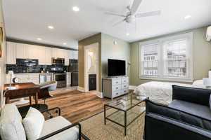 featured image of 838 Lowerline St