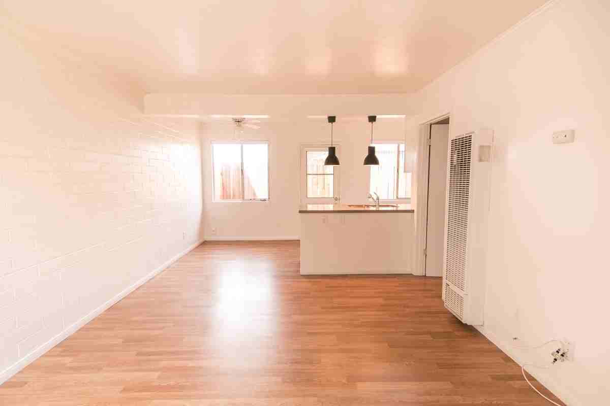 4493 Montalvo St - Photo 2 of 18