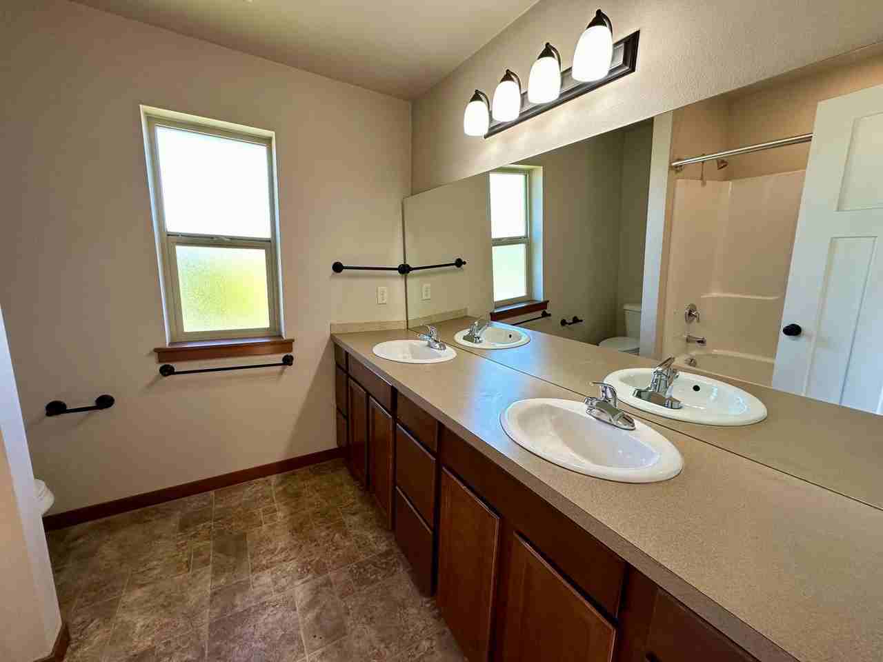 5837 Pioneer Ridge Pl - Photo 7 of 14