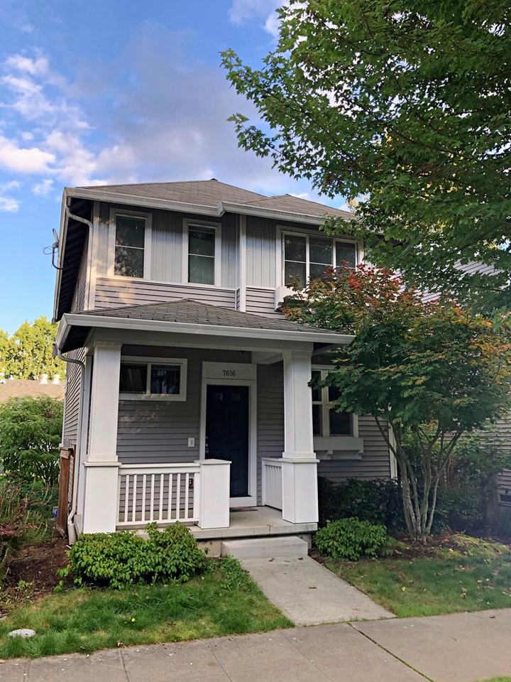 7616 39th Ave S - Photo 2 of 12