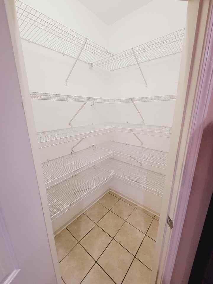 1041 Inverness Cove Way - Photo 7 of 22