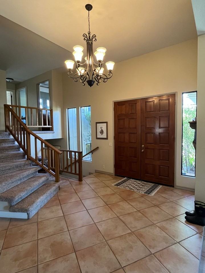 6015 Quail Ct - Photo 3 of 23