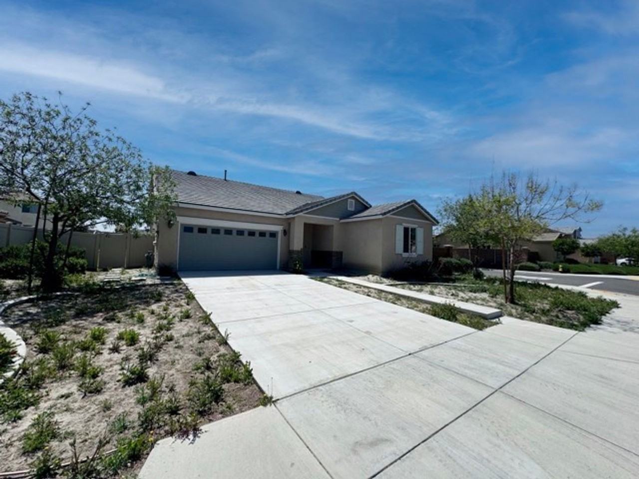 1583 Misty Meadow Ln - Photo 2 of 50