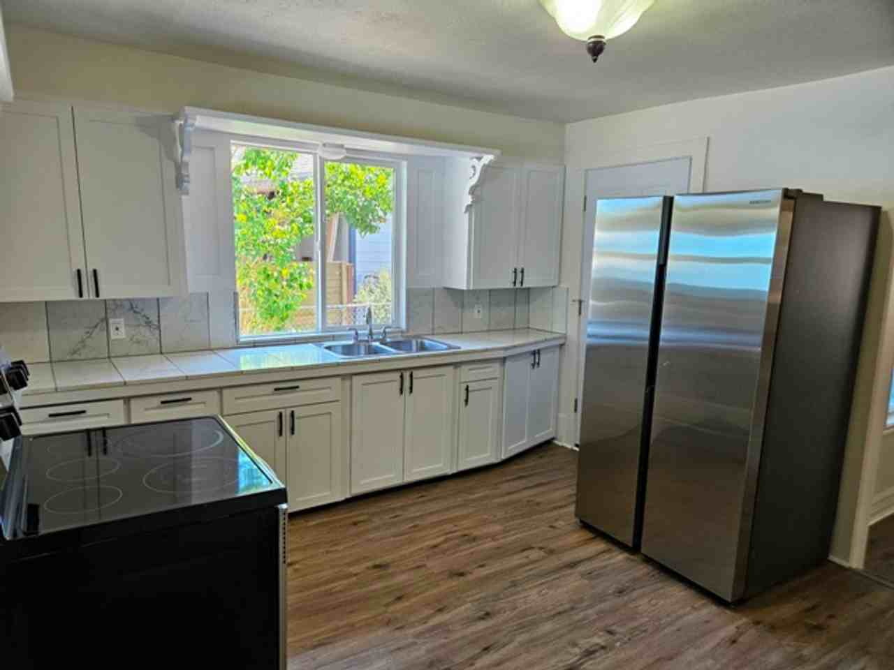 2360 Church St Ne - Photo 2 of 38