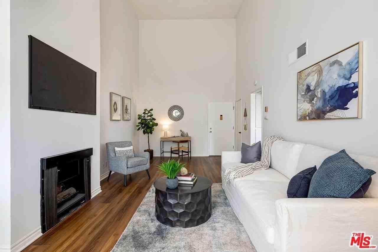 6306 Summertime Ln - Photo 2 of 18
